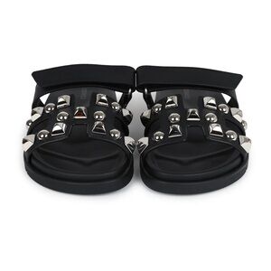 HERMES BLACK CHYPRE SANDALS 39 (US 8)